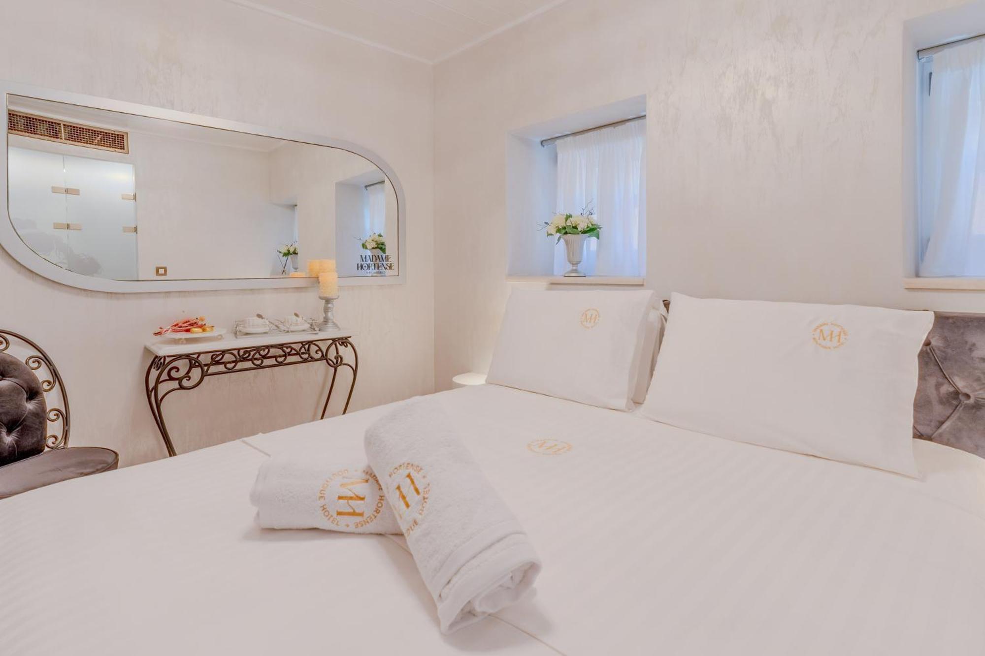 Madame Hortense Boutique Hotel Chania  Exteriör bild